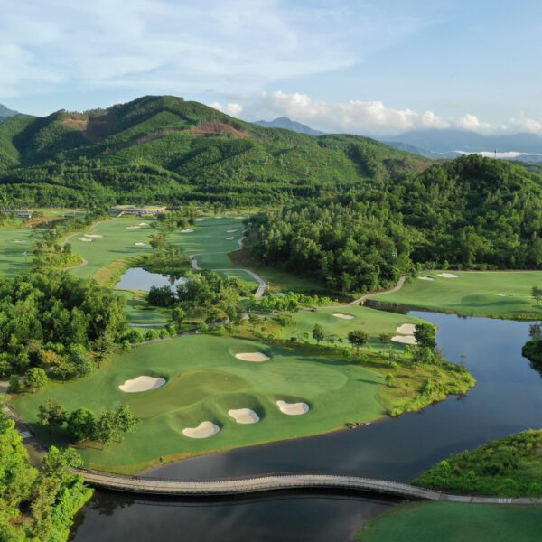 鷹飛國際旅行社 Infinity Tour | Ba Na Hills Golf Club | 峴港巴拿山高爾夫俱樂部