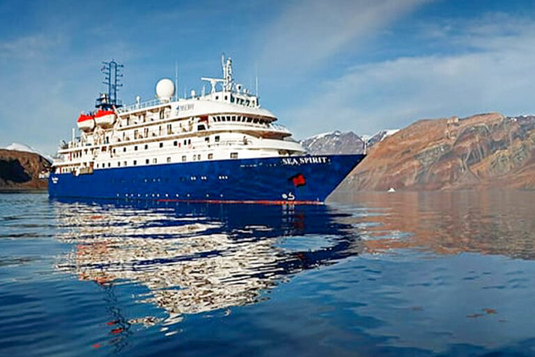 北極 | 穿越北極圈 不列顛群島、揚馬延島和斯瓦爾巴群島 Crossing the Arctic Circle British Isles, Jan Mayen & Svalbard