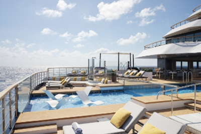 0422 ritzcarlton LIFE ONBOARD 2