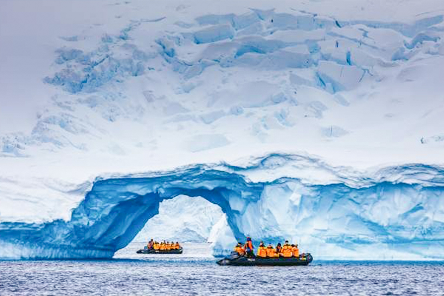 2024-0506 Antarctic Express Crossing the Circle-image-6