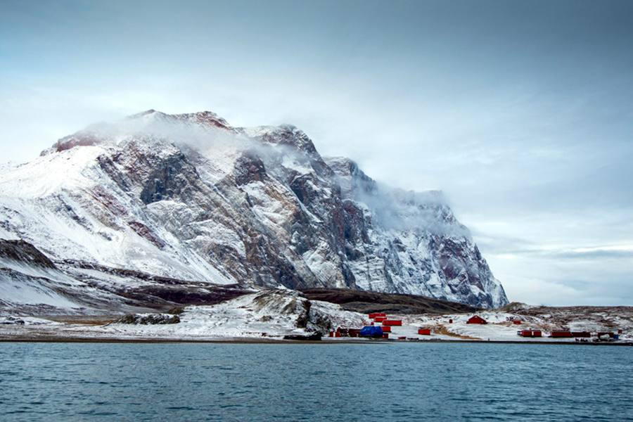 2024-0507 adventures in northeast greenland glaciers fjords and the northern lights-image-4