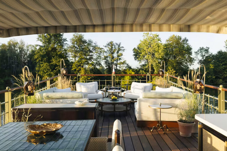 2024-0520 BELMOND -GRAND CHAMPAGNE VOYAGE WITH MOËT HENNESSY-IMAGE-1