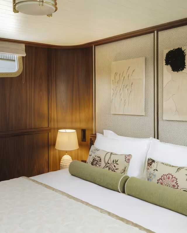 aif-cql-acc-cabin10