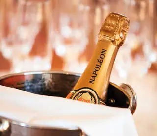 aif-nap-din-champagne01 (1)