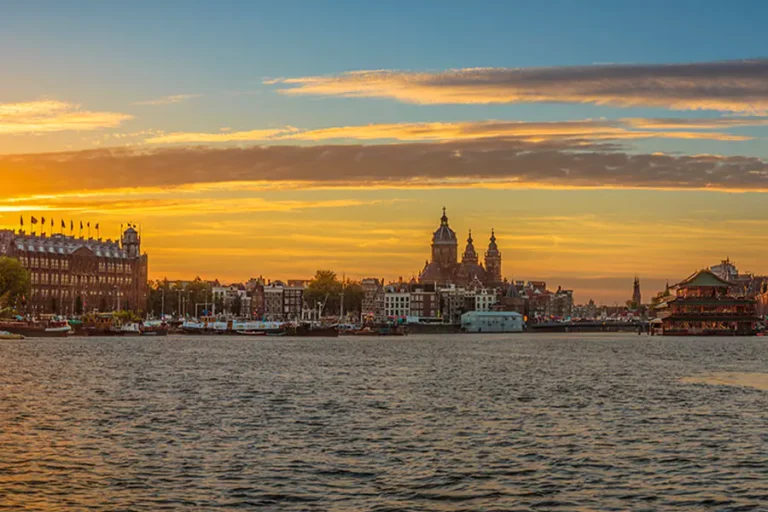 2024-0601 THE MOSELLE WITH GEMS OF THE RHINE-IMAGE