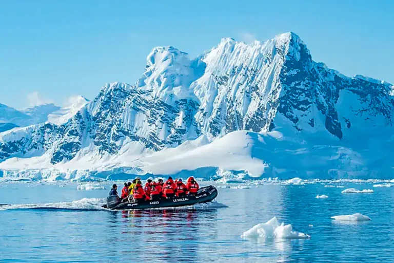 2024-0710 Ponant-Scott & Shackleton’s Antarctic - Ross Sea-IMAGE