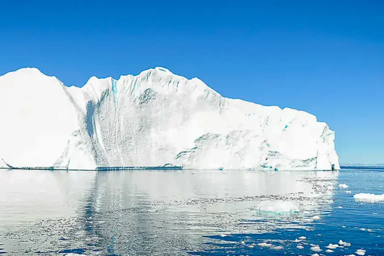 2024-0713 PONANT Adventure in Greenland-IMAGE