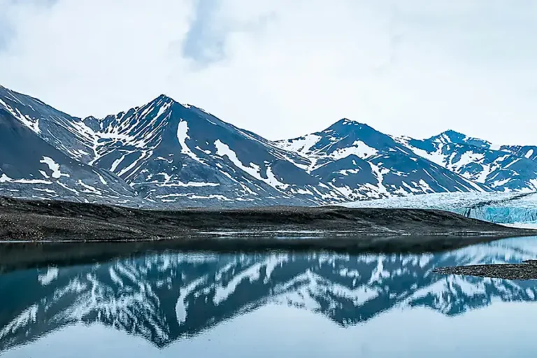 2024-0713 PONANT Fjords and glaciers of Spitsbergen-IMAGE