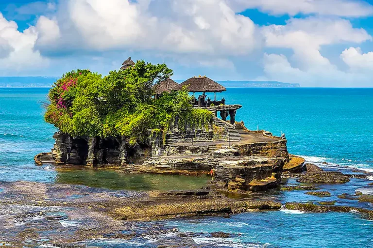 2025-Indonesia’s sacred temples and natural sanctuaries-image