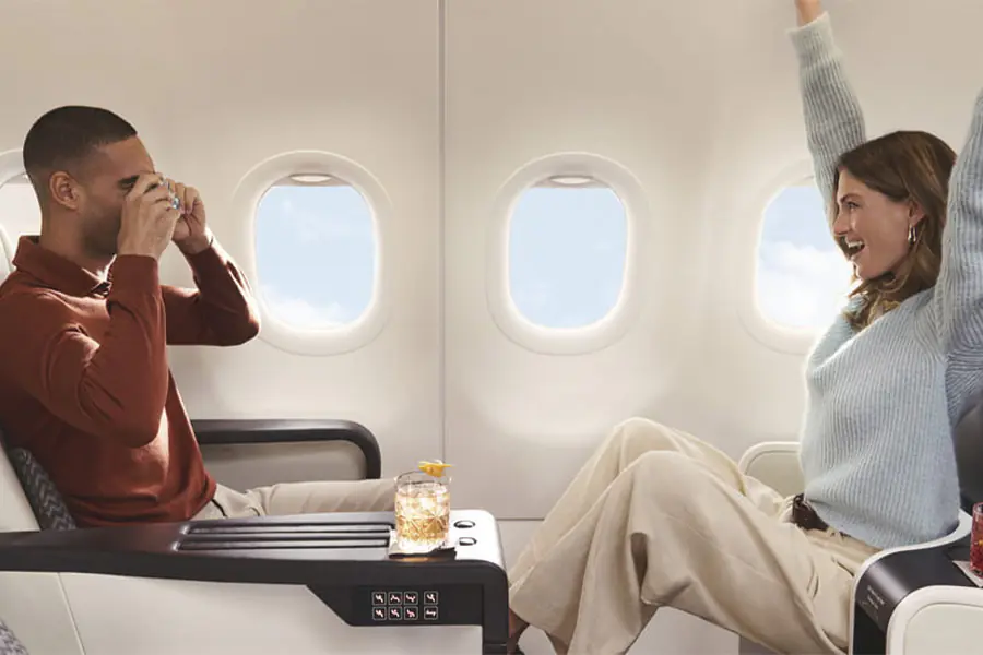 2025-0605-fourseasons-comprivatejet-image-900X600-07