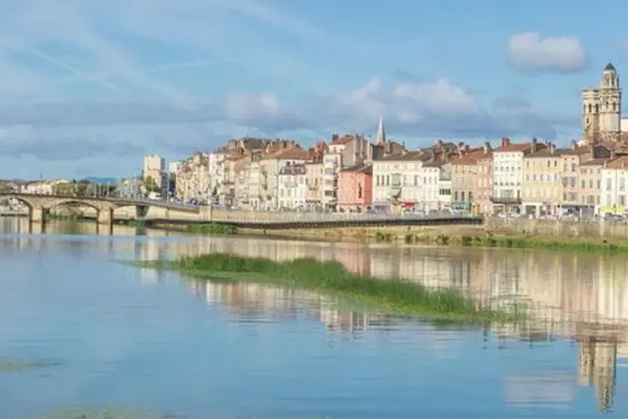 2025-0813-The tip of Provence to Lyon on the Rhône and Saône Rivers-image-5