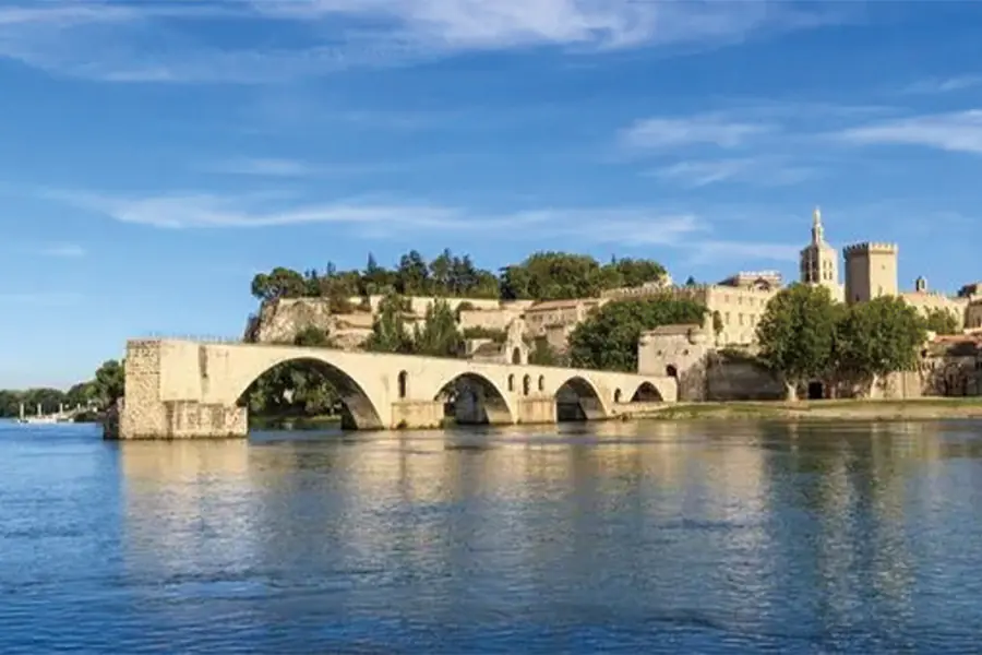 2025-0828-All-the-must-see-sites-on-the-Rhône-between-Lyon,-image-4