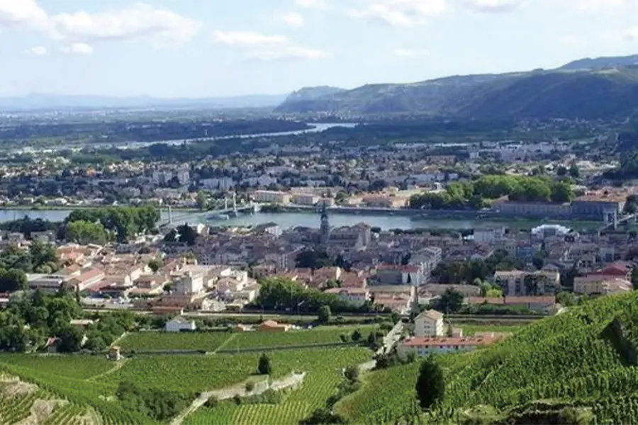 2025-0828-From Burgundy to the Camargue along the Saône and the Rhône Rivers (port-to-port cruise)-IMAGE-3