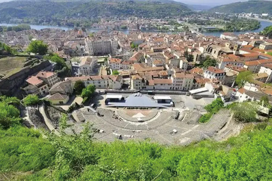 2025-0828-From Burgundy to the Camargue along the Saône and the Rhône Rivers (port-to-port cruise)-IMAGE-6