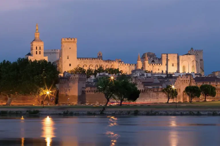 2025-0910-France’s Finest-image-1