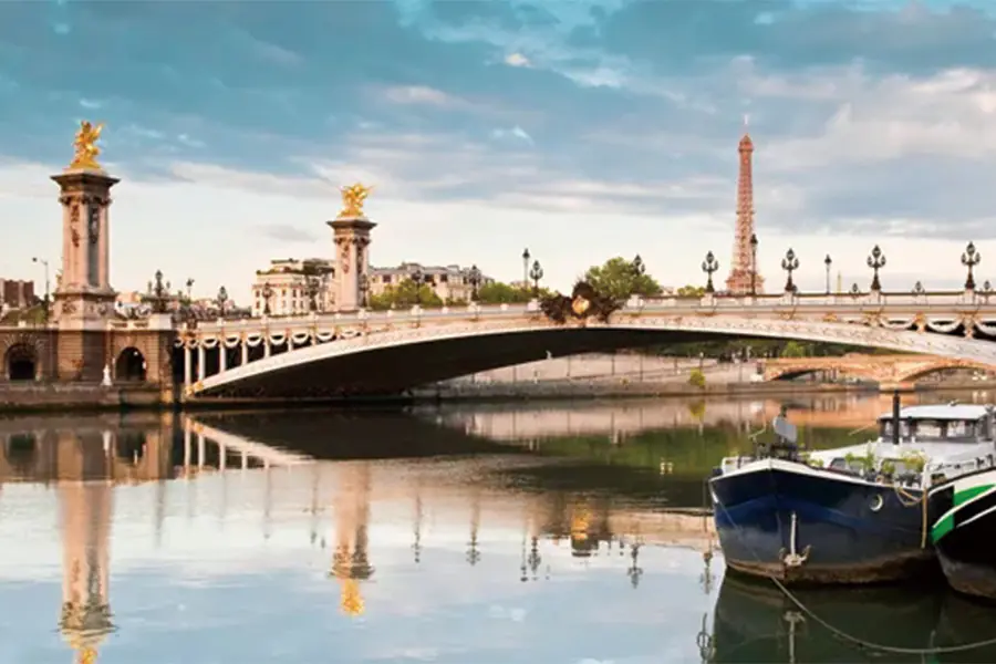 2025-0910-France’s Finest-image-12