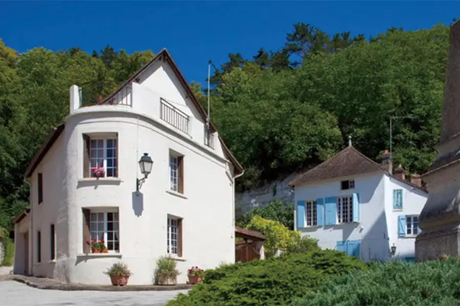 2025-0910-France’s Finest-image-8
