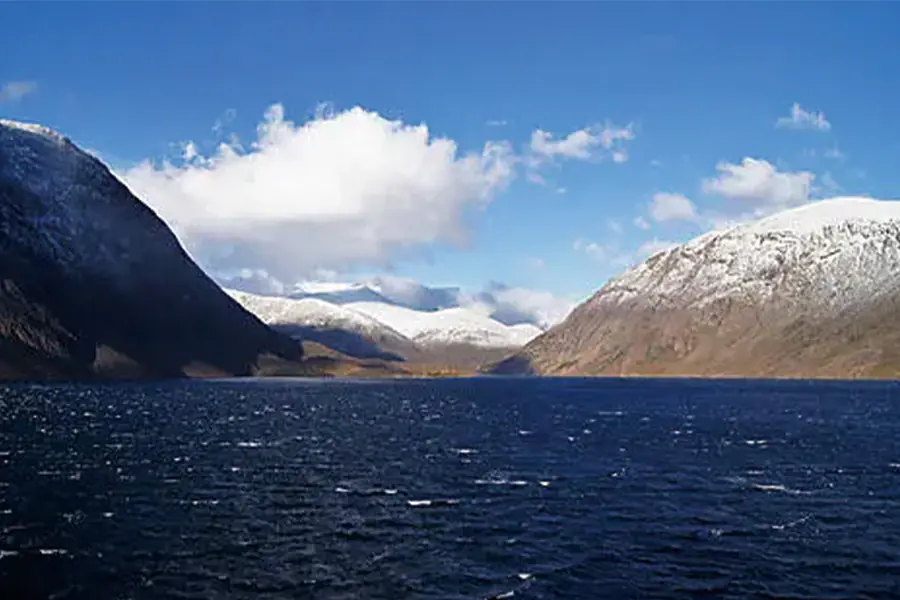 2025-1018-Wilderness from Greenland to the East Coast of Canada-image-12