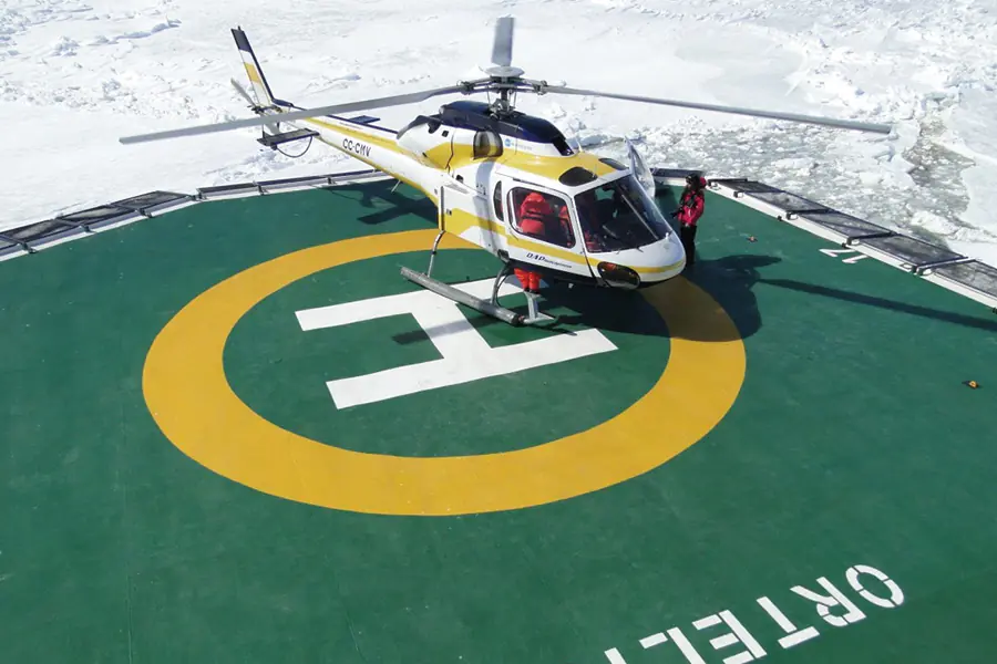 2025-1022-Helicopter Tours-image-1