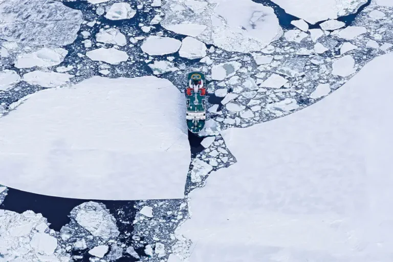 泛海郵輪 | 南極 | 遙遠的威德爾海探險之旅，含直升機行程Remote Weddell Sea Explorer – incl. helicopters / 2026年01月