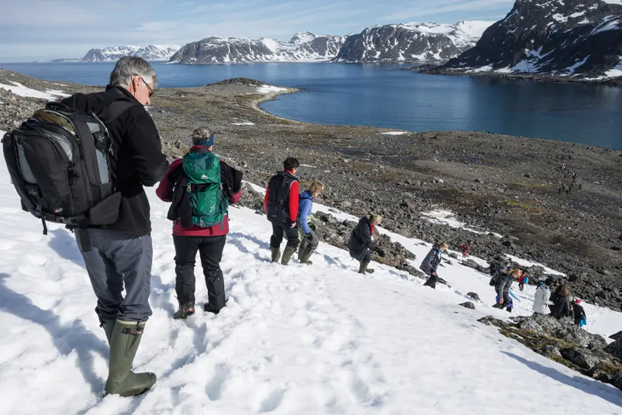 2025-1022-Shore-Based Walking-image-1