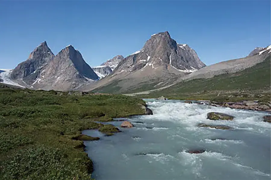 2025-1024- Ponant Expedition to the edge of the Ice Sheet-image-4