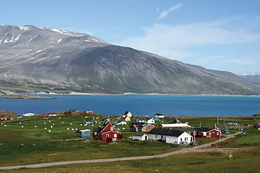 2025-1024- Ponant Expedition to the edge of the Ice Sheet-image-7