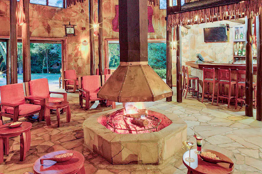 2025-1119 Mara Sopa Lodge-image-1