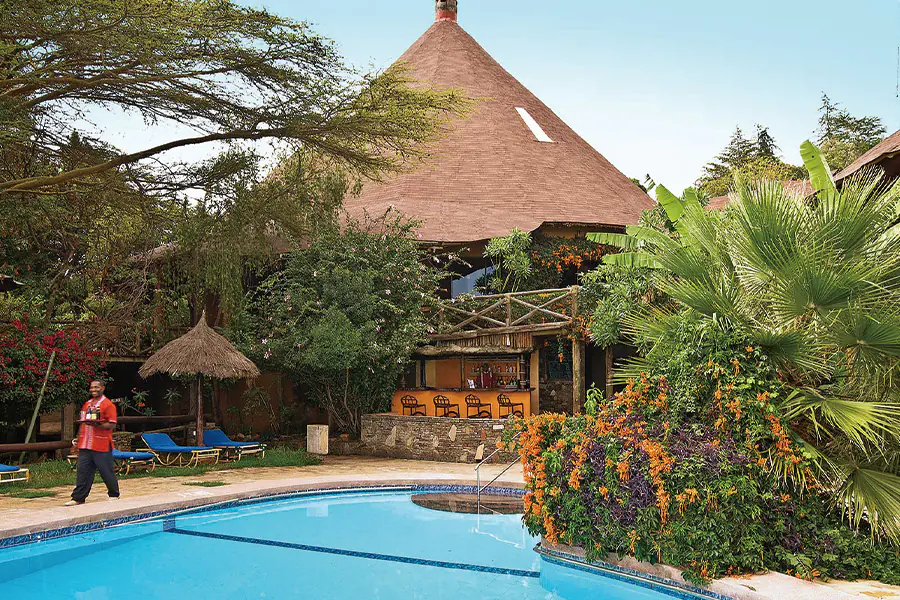 2025-1119 Mara Sopa Lodge-image-1