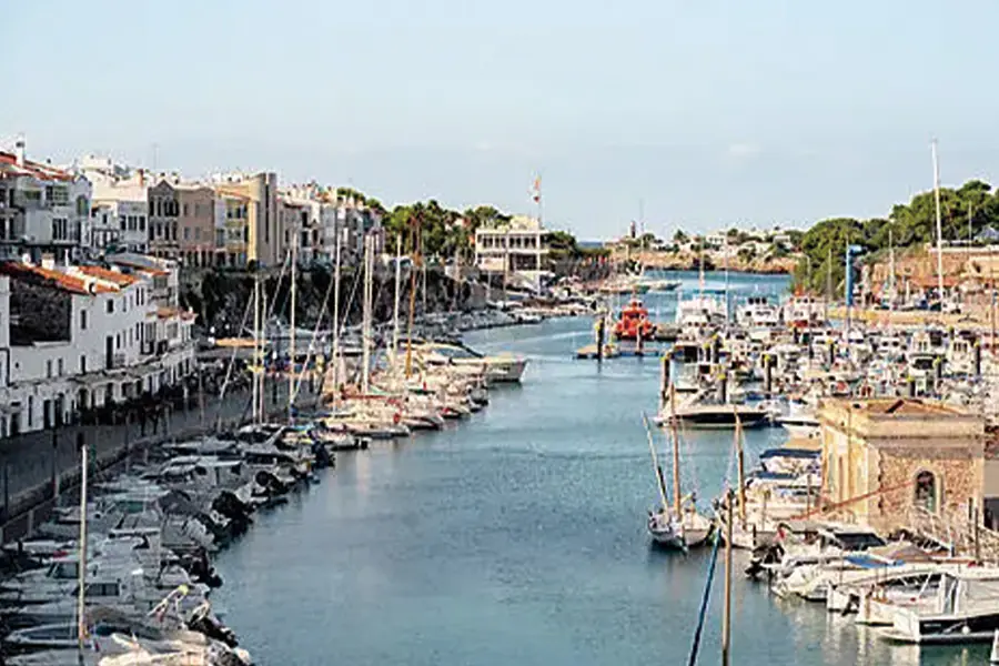 2025-1205 PONANT-Spring Awakening on the Mediterranean-IMAGE-1