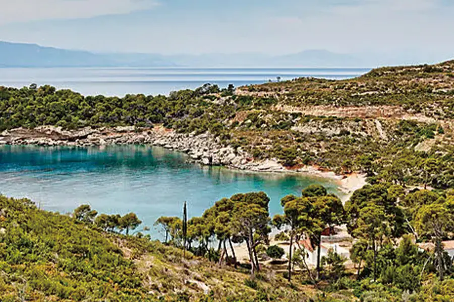 2025-1208-ponant-The Cyclades, in the Wake of Le Ponant-image-1