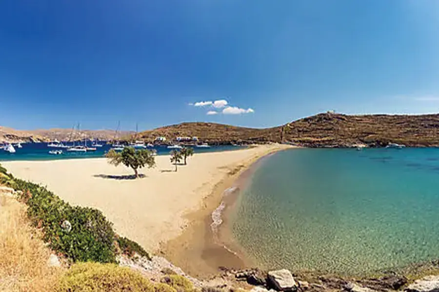 2025-1208-ponant-The Cyclades, in the Wake of Le Ponant-image-2