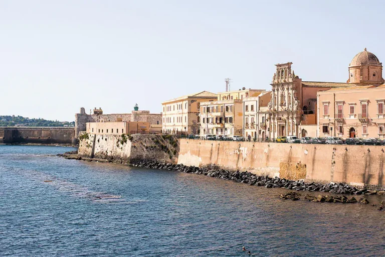 龐洛郵輪 | 地中海 | 當地中海古城邂逅古典律動，第十二屆海上鋼琴節巡禮Waves & Melodies: 12th Piano Festival at Sea / 2027年10月