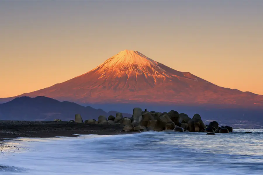 麗思卡爾頓郵輪 | 亞洲 | 香港往東京HONG KONG TO TOKYO / 2027年03月