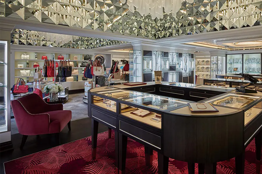 2025-1211-Explorer-Boutiques and More-image-2