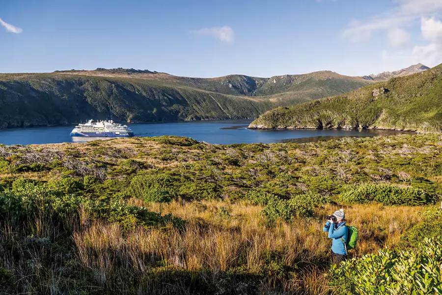 2025-1223 Lindblad Expeditions- NationalGeographicResolution-image-16