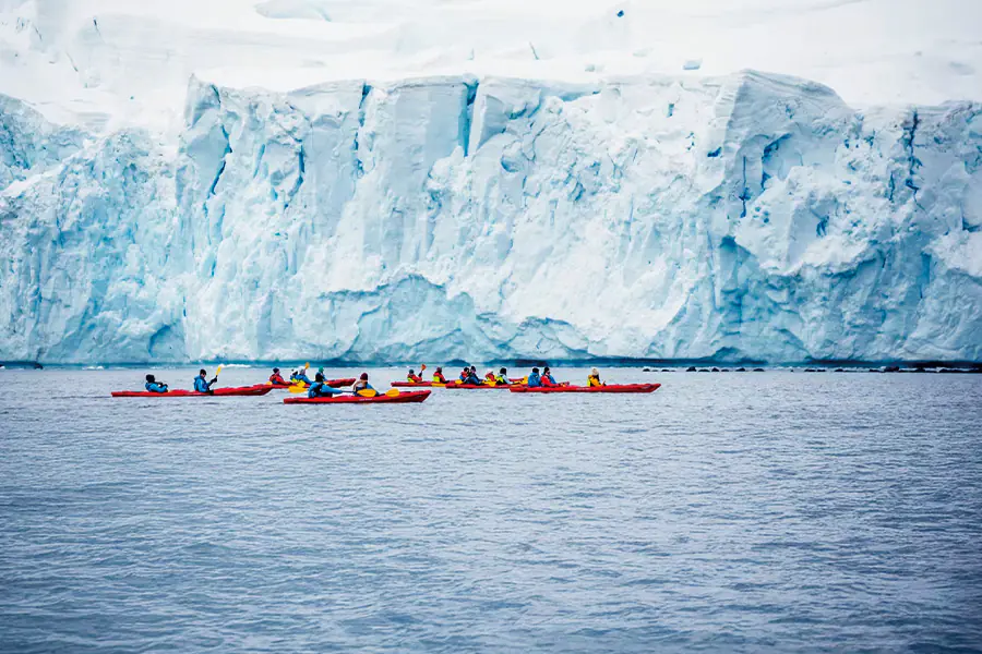 2025-1230 oceanwide-Kayaking-image-1