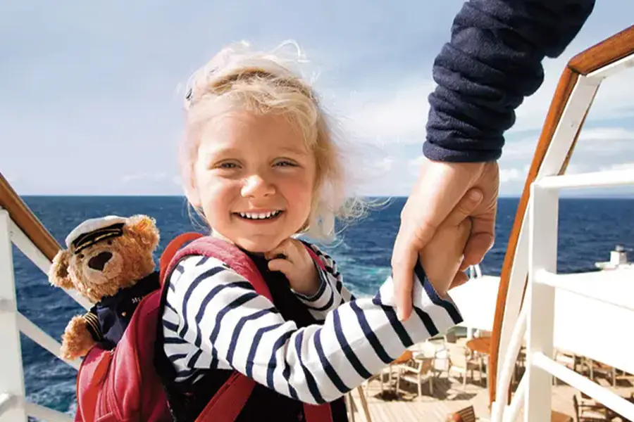 2026-0102-Europa2-Family-image-6