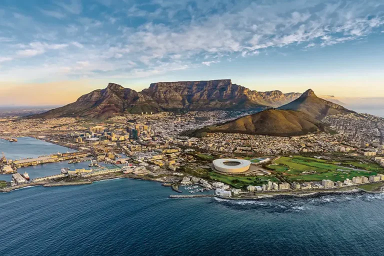 赫伯羅德郵輪 | 高爾夫行程 | 非洲 | 路易港（模里西斯）－開普敦 陽光燦爛的島嶼、野生動物探險，以及南非的精華體驗Port Louis (Mauritius) – Cape Town Sunny islands, safari adventure and the best of South Africa / 2026年01月