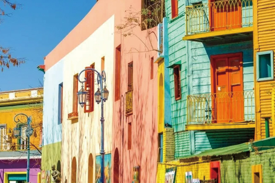 2026-0112 HX Expeditions-Highlights of Antarctica-image-25