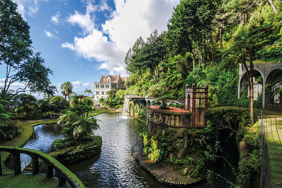 2026-0130 Lively bazaars and charming islands of the Atlantic-image-1