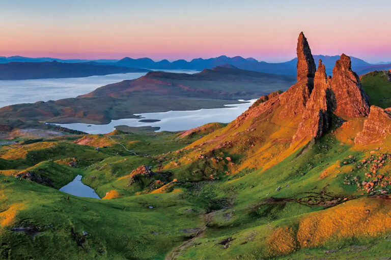 赫伯羅德郵輪 | 高爾夫行程 | 歐洲 | 非常英國風：披頭四、貝爾法斯特與紅茶Very British: Beatles, Belfast and black tea / 2027年08月