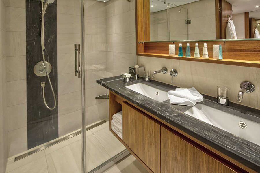 2026-0225-AmaWaterways-AmaBella-image-17