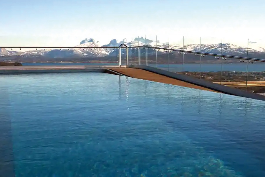 2026-0305-strawberry hotels-image