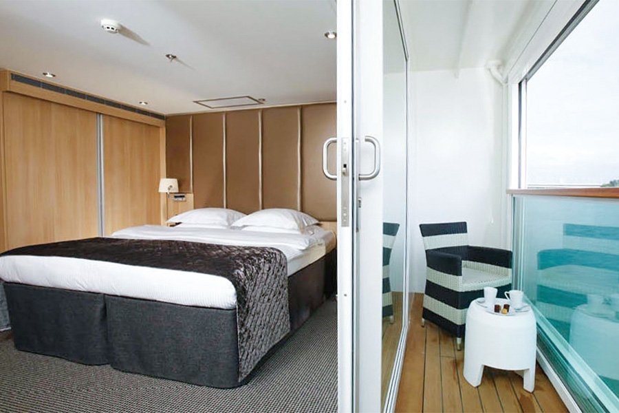 2026-0427-Scenic-Luxurious Suites-image-2