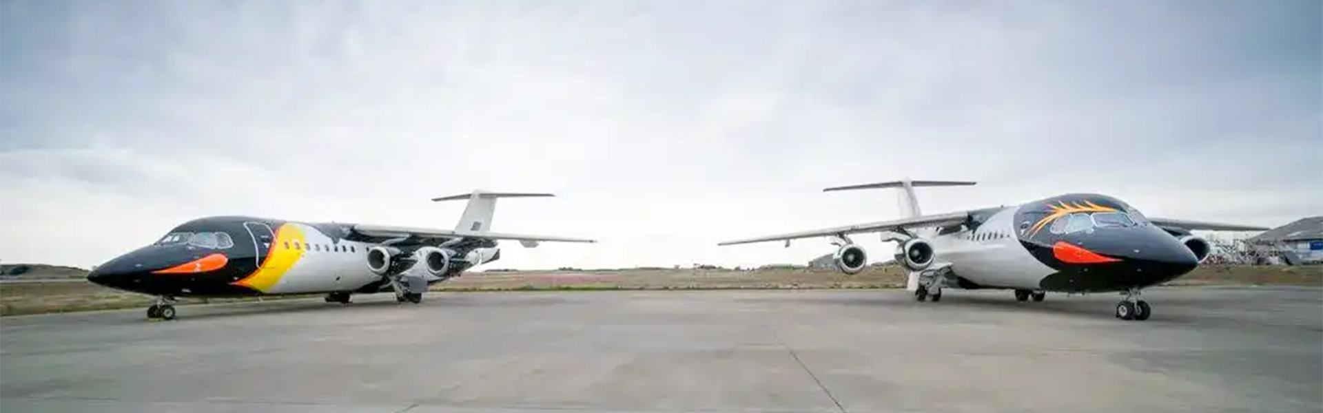 2026-0505-Antarctica 21-Aircraft-pc