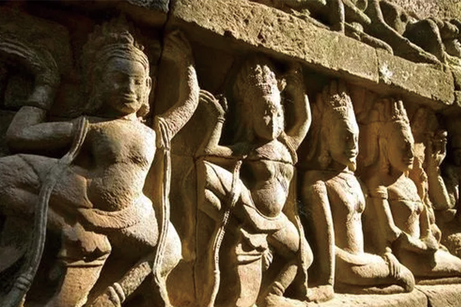 2026-0508-From the Angkor Temples to the Mekong Delta-image-4