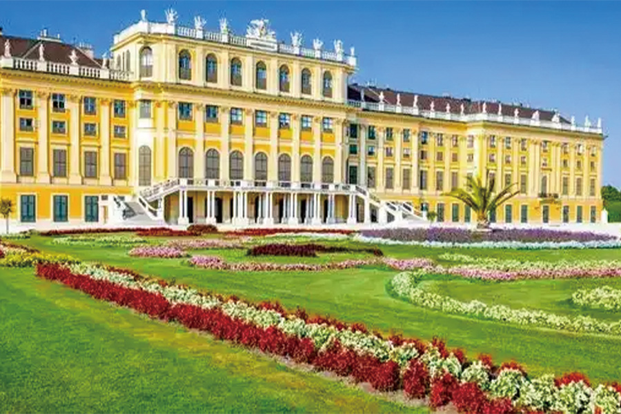 2026-0511-From the Black Sea to the Blue Danube (port-to-port cruise)-image-3