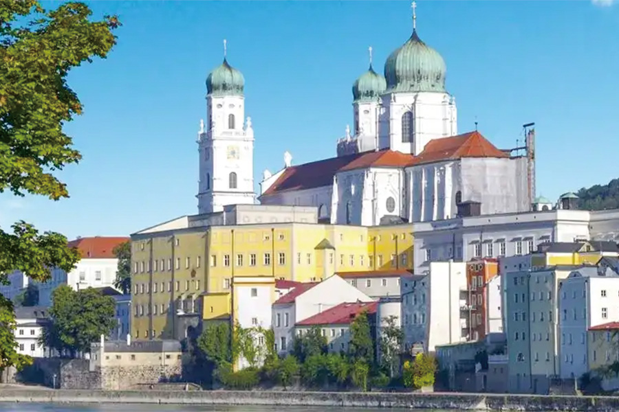 泛歐 | 多瑙河 | 優美的藍色多瑙河（港到港航程）The Beautiful Blue Danube (port-to-port cruise) / 2026年05.07.08月 / 2027年05.06.07.08.09.10月