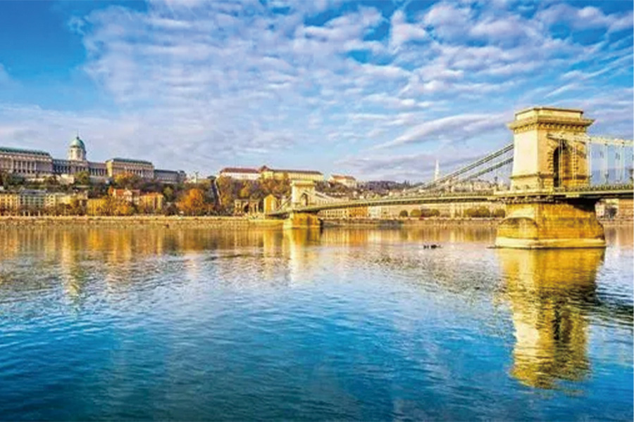2026-0513-The beautiful blue Danube from Passau to Budapest (port-to-port cruise-image-4